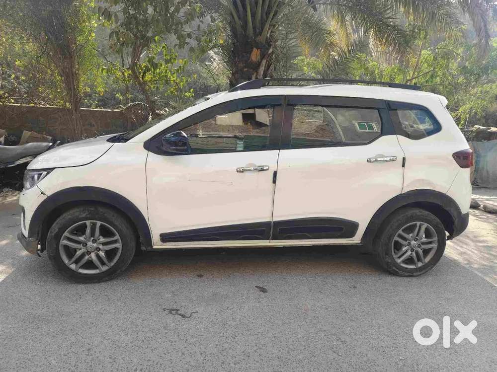 Renault Triber Rxz 2023