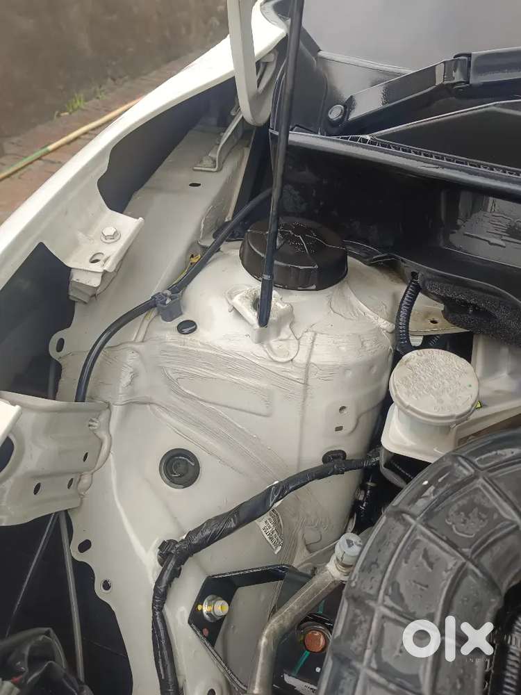 Maruti Suzuki Swift Vxi Ags 2023