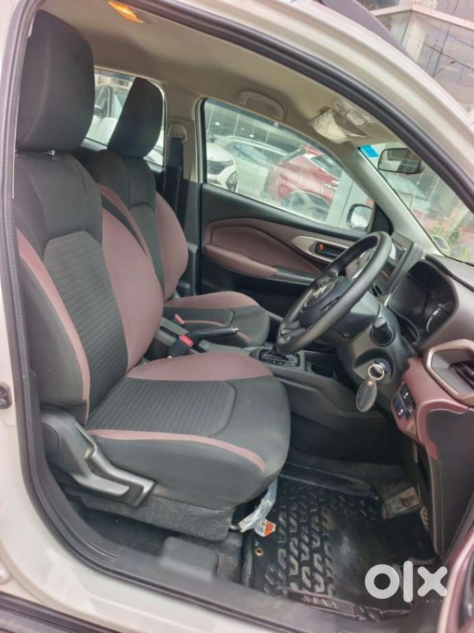 Maruti Suzuki Fronx Delta Plus 1.2 Ags, 2023, Petrol