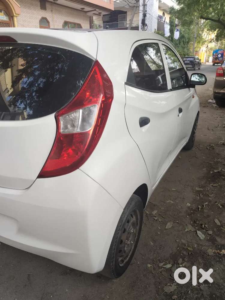 Hyundai Eon 2015 Petrol Well Maintained