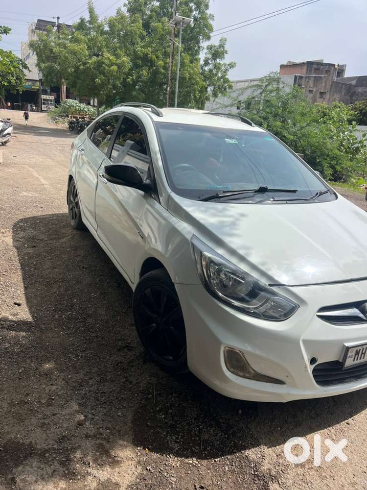 Hyundai Venue 1.6 2013 Diesel Manual
