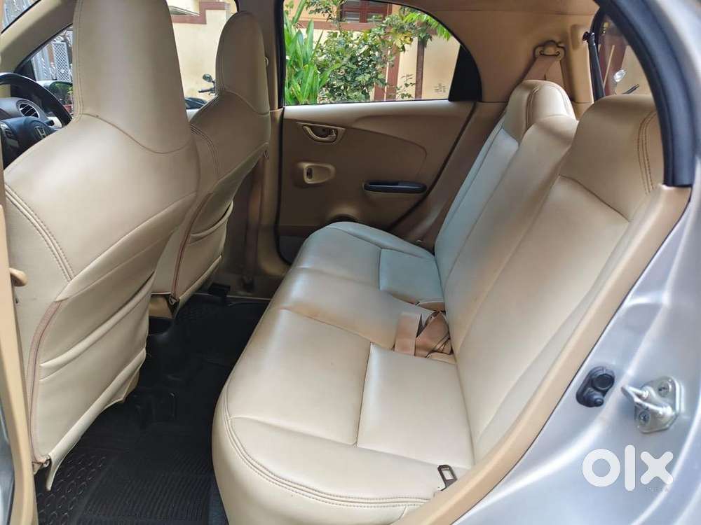 Honda Brio 2012 Petrol Well Maintained