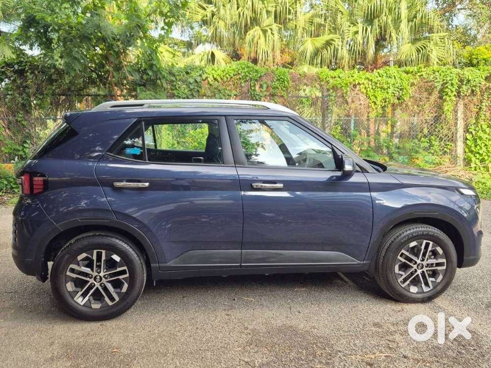 Hyundai Venue 1.0 Sx (o) Turbo Dct, 2023, Petrol
