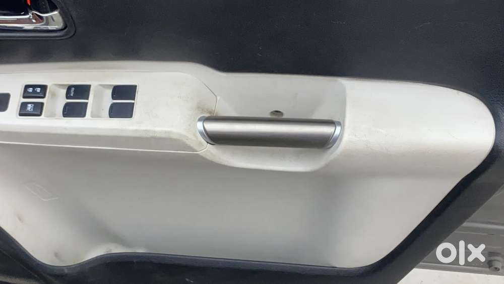 Maruti Suzuki Ignis 1.2 Amt Delta, 2018, Petrol