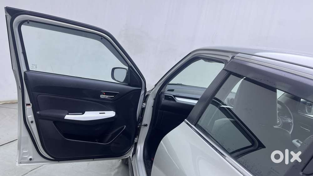Maruti Suzuki Swift Zxi Plus, 2023, Petrol