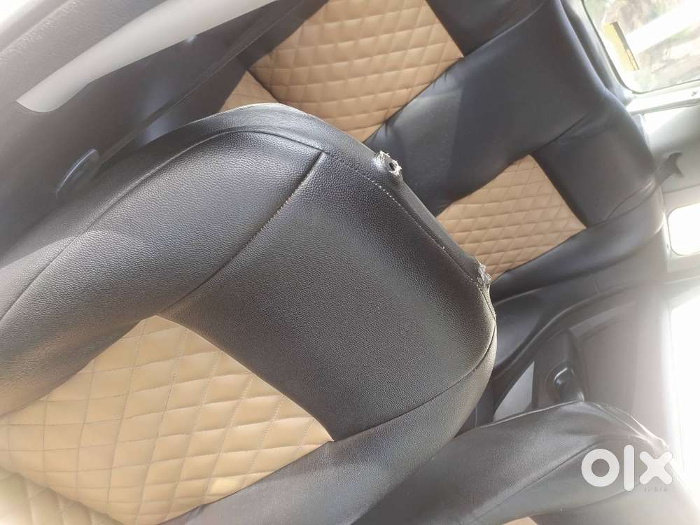 Full Ac, Power Windo Front,power Steering, Centre Locking