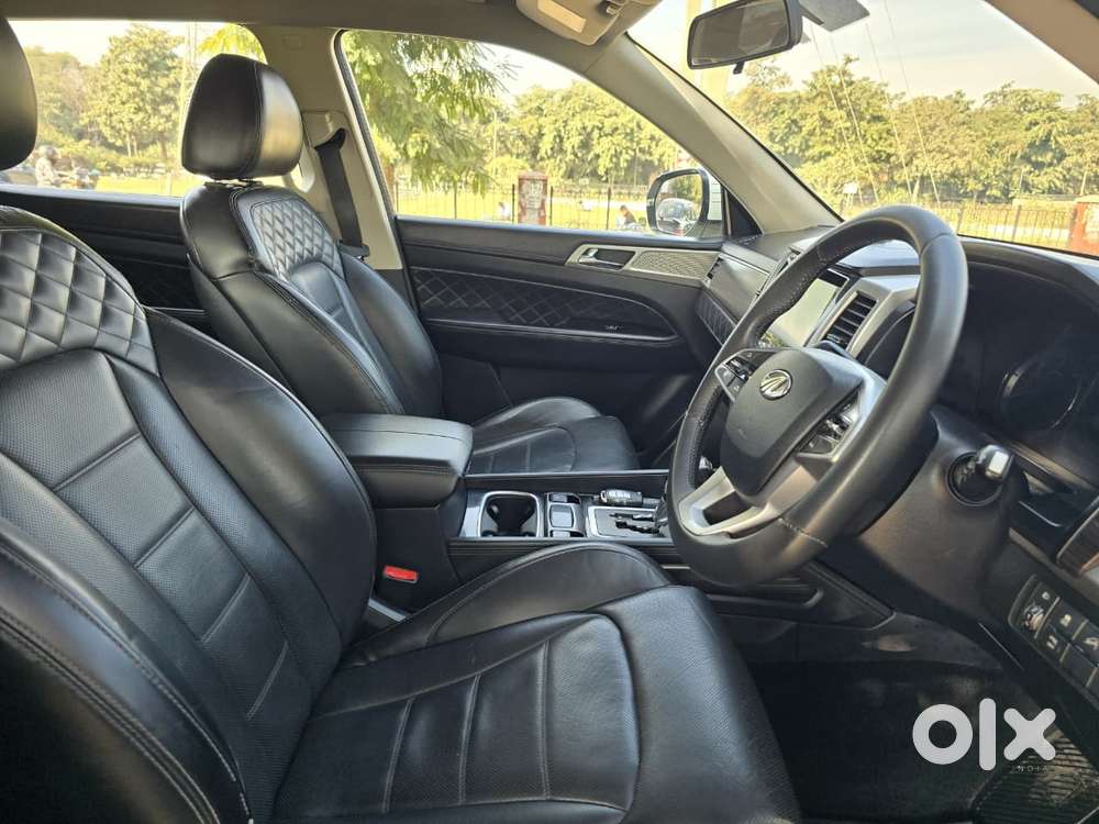 Mahindra Alturas G4 4x2 At, 2019, Diesel