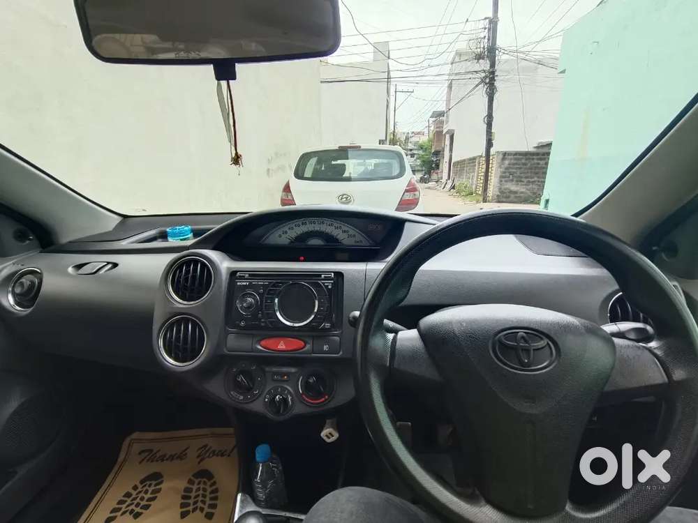 Toyota Etios Liva 2012