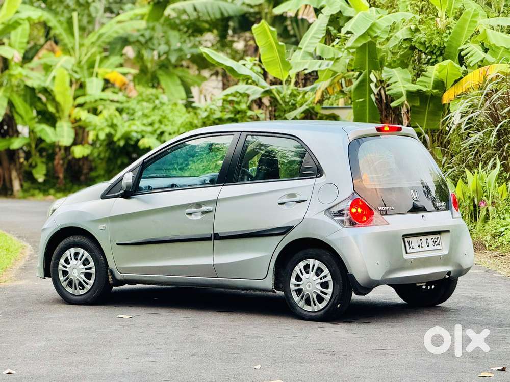 Honda Brio E Mt, 2013, Petrol