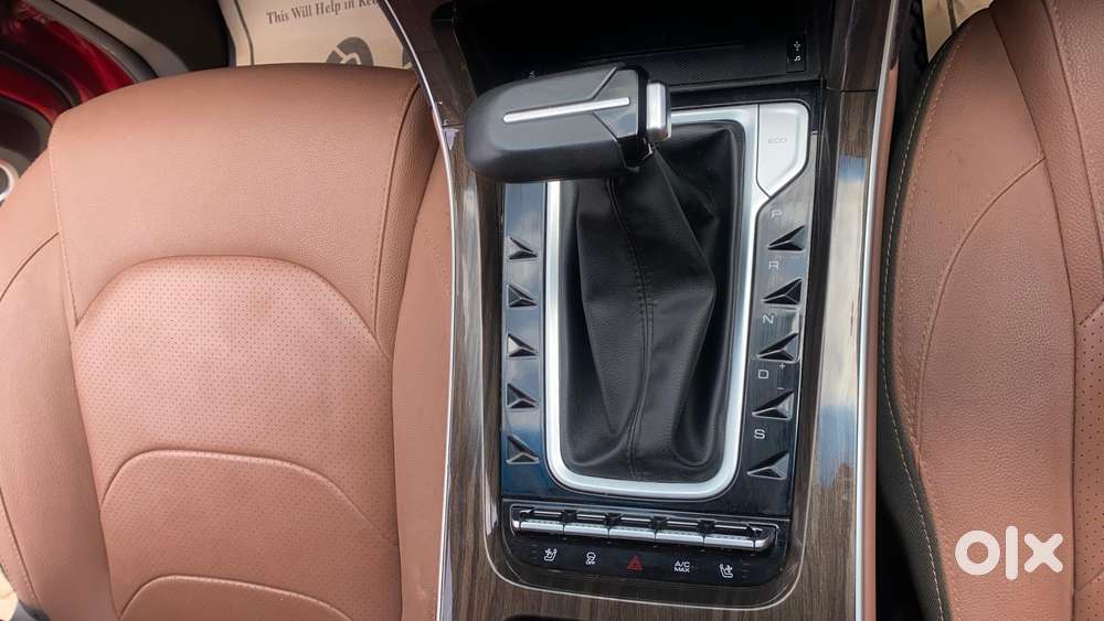 Mg Hector Plus Savvy Pro 1.5 Turbo Petrol Cvt 7 Str, 2023, Petrol