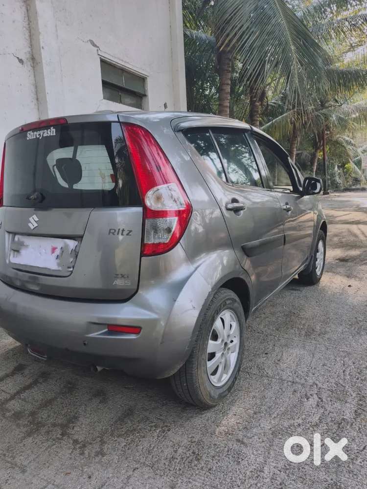 Maruti Suzuki Ritz 2011 Petrol Well Maintained