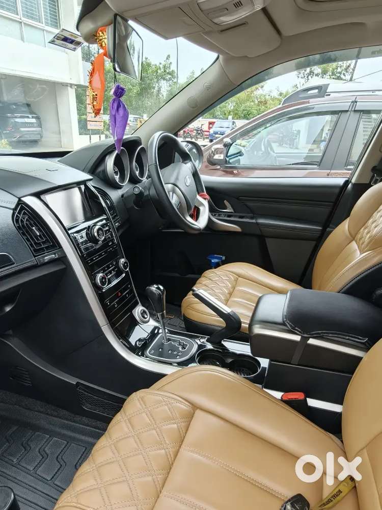 Mahindra Xuv500 W11 2018