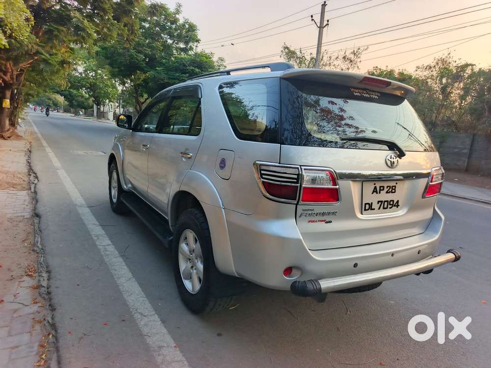 Toyota Fortuner 3.0 4x4 Manual, 2011, Diesel