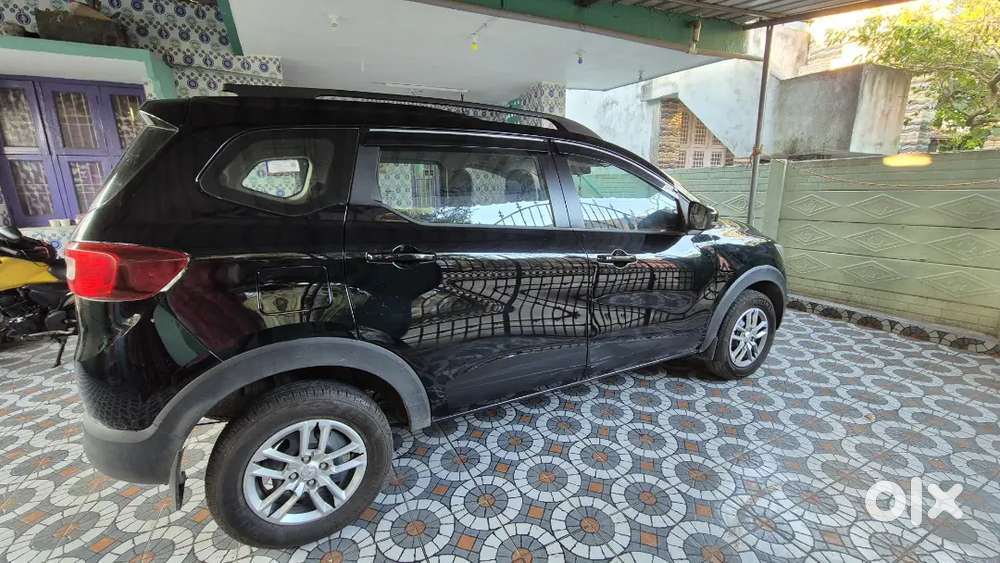 Renault Triber 2024 Petrol Well Maintained