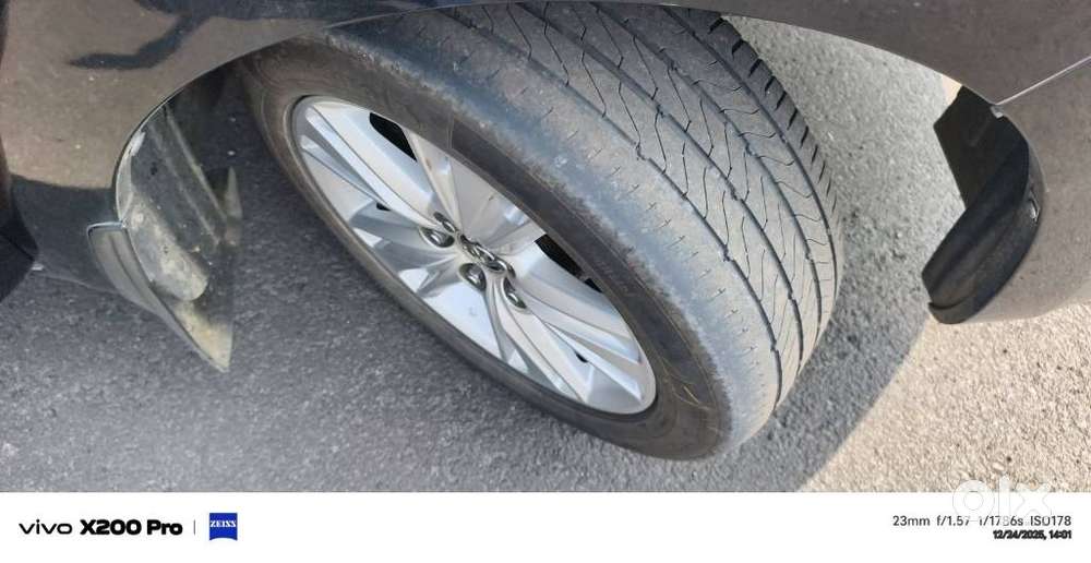 Toyota Innova Crysta 2.8z Automatic, 2018, Diesel