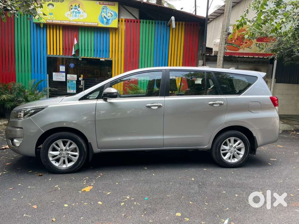 Toyota Innova Crysta 2024