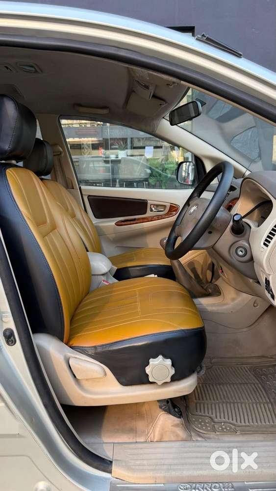 Toyota Innova 2.5 Vx 8 Str Bs-iii, 2007, Diesel