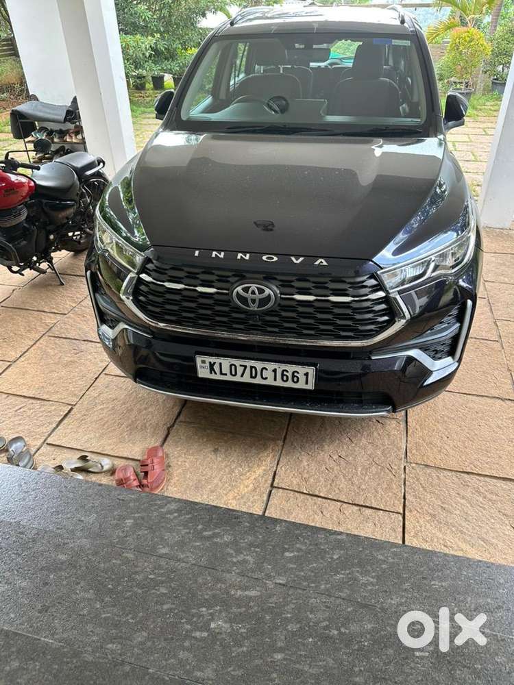 Toyota Innova Hycross Petrol Good Condition