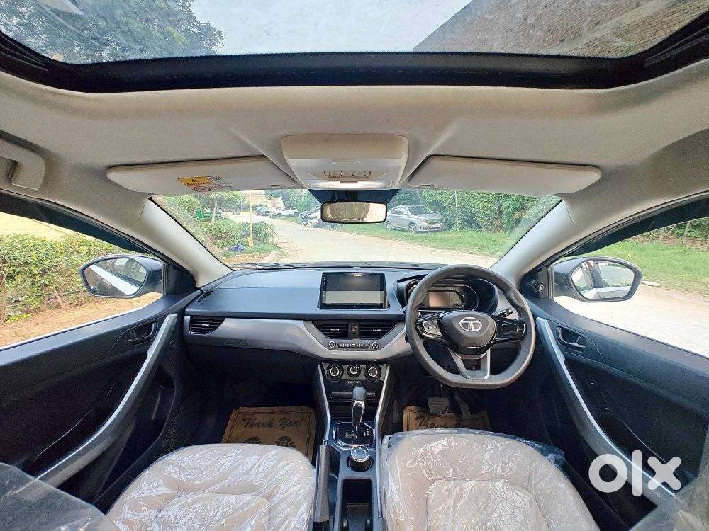 Tata Nexon 1.2 Revotron Xma Amt (s), 2020, Petrol
