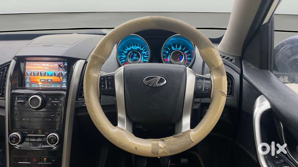 Mahindra Xuv500 W7, 2020, Diesel