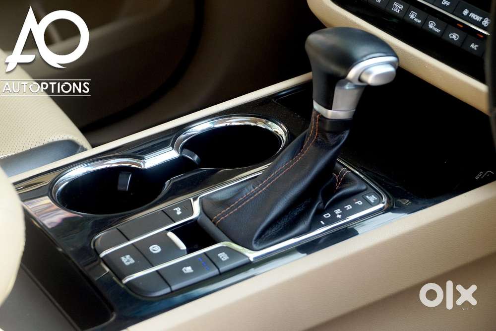 Kia Carnival Limousine Plus 7 Str, 2021, Diesel