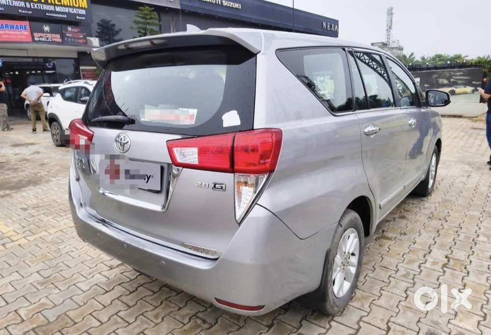 Toyota Innova Crysta 2.8 Gx At, 2016, Diesel