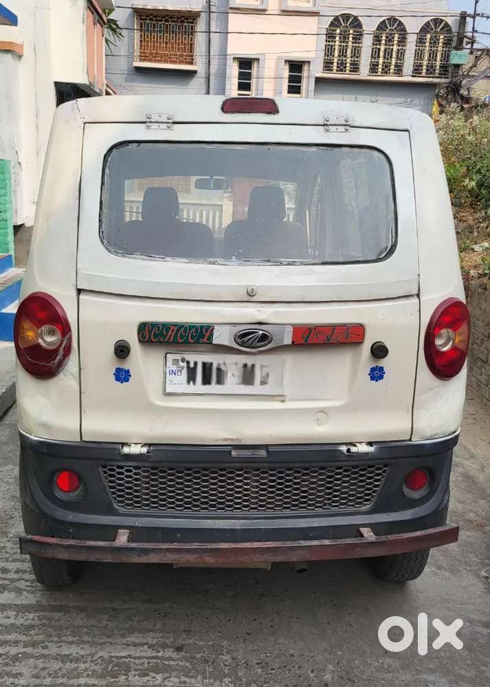Mahindra Jeeto Minivan Diesel