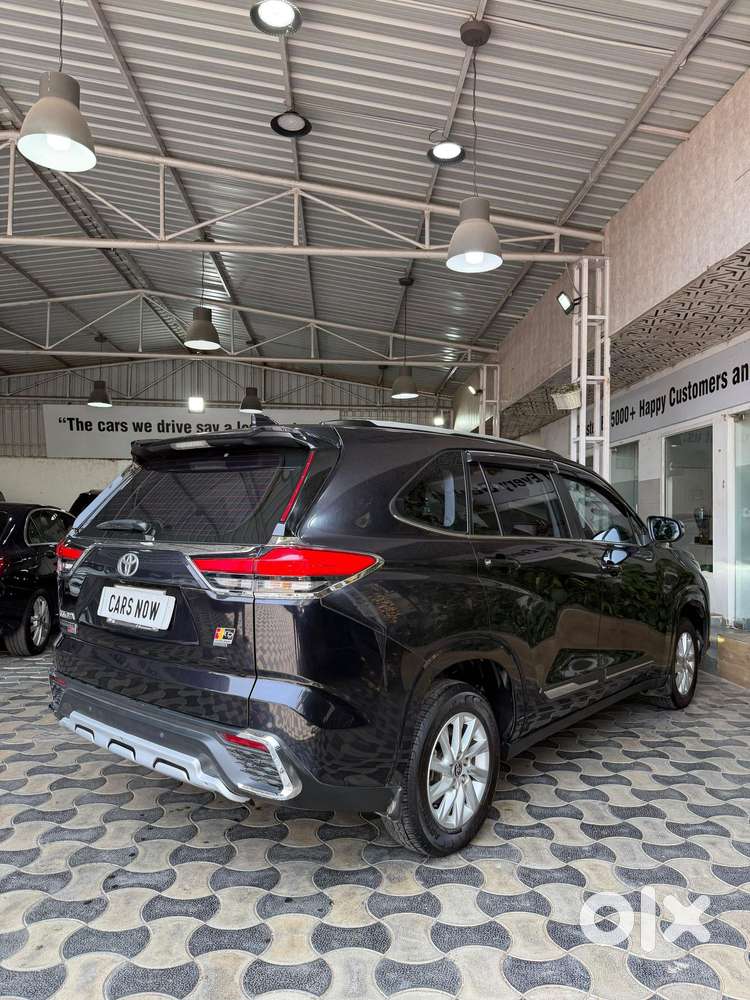 Toyota Innova Hycross 2.0 Gx 8 Str, 2024, Petrol