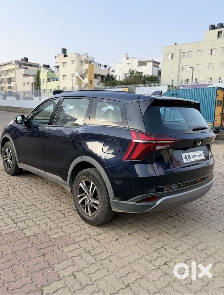 Mahindra Xuv700 2.0 Ax 5 Petrol At Str, 2022, Petrol