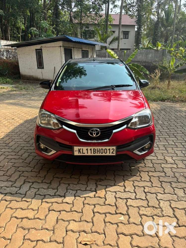 Toyota Etios Liva 2017 Petrol Vx Bs4 Dual Tone