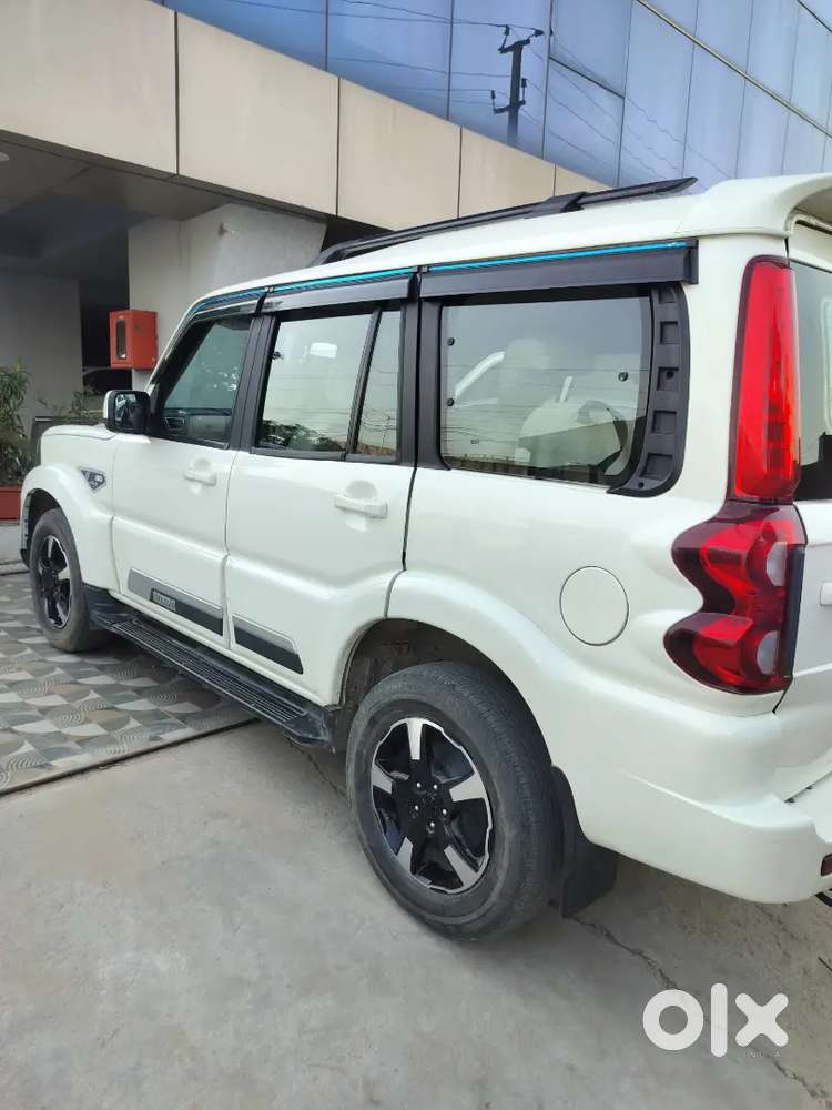 Mahindra Scorpio 2023 Diesel Classic Mt