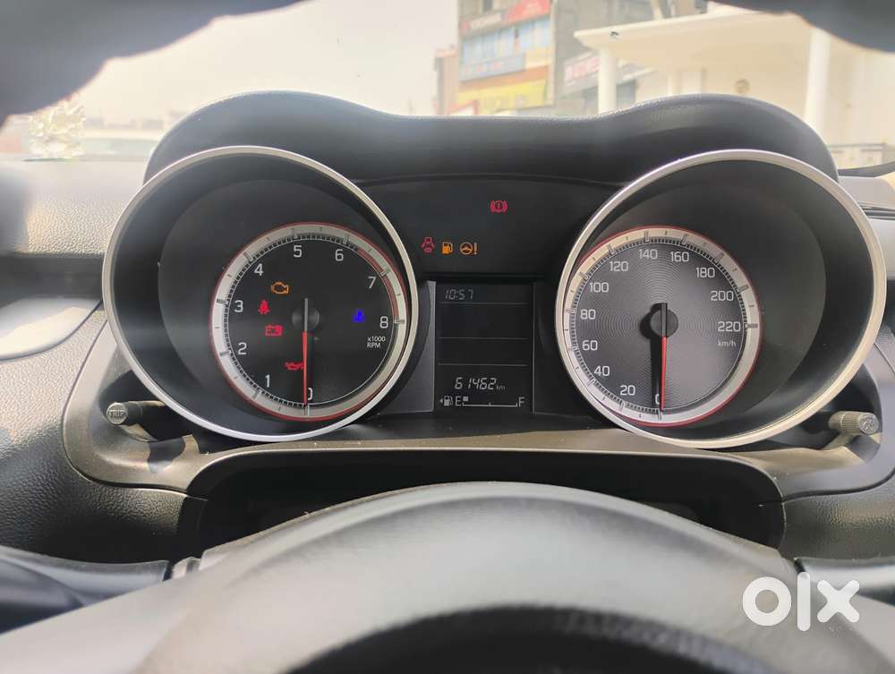 Maruti Suzuki Swift Vvt Vxi, 2021, Petrol