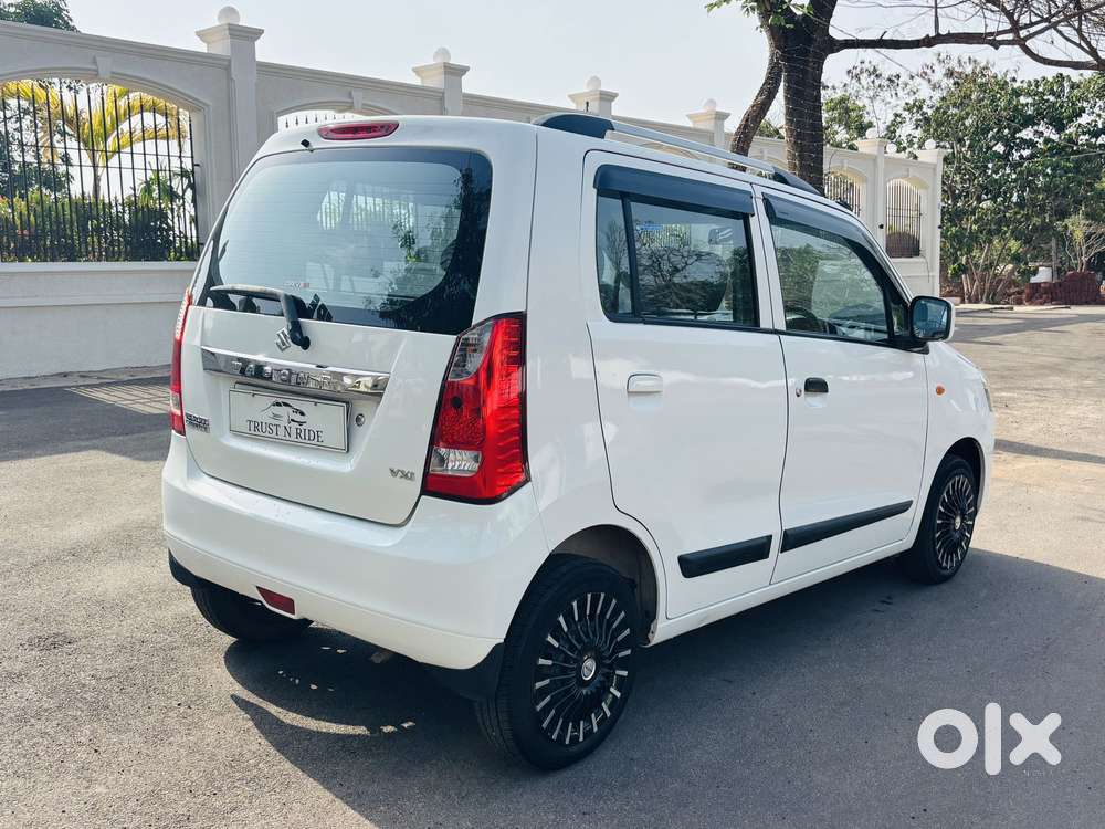 Maruti Suzuki Wagon R 1.2 Vxi, 2012, Petrol
