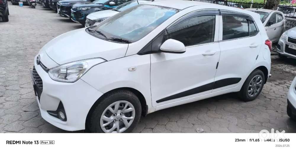 Hyundai Grand I10 Sportz 2017 Manual Petrol