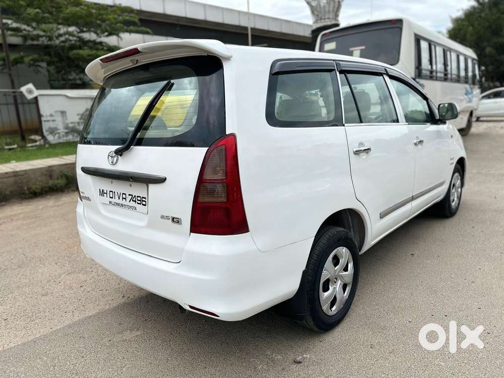 Toyota Innova 2.5 G (diesel) 8 Seater, 2006, Diesel