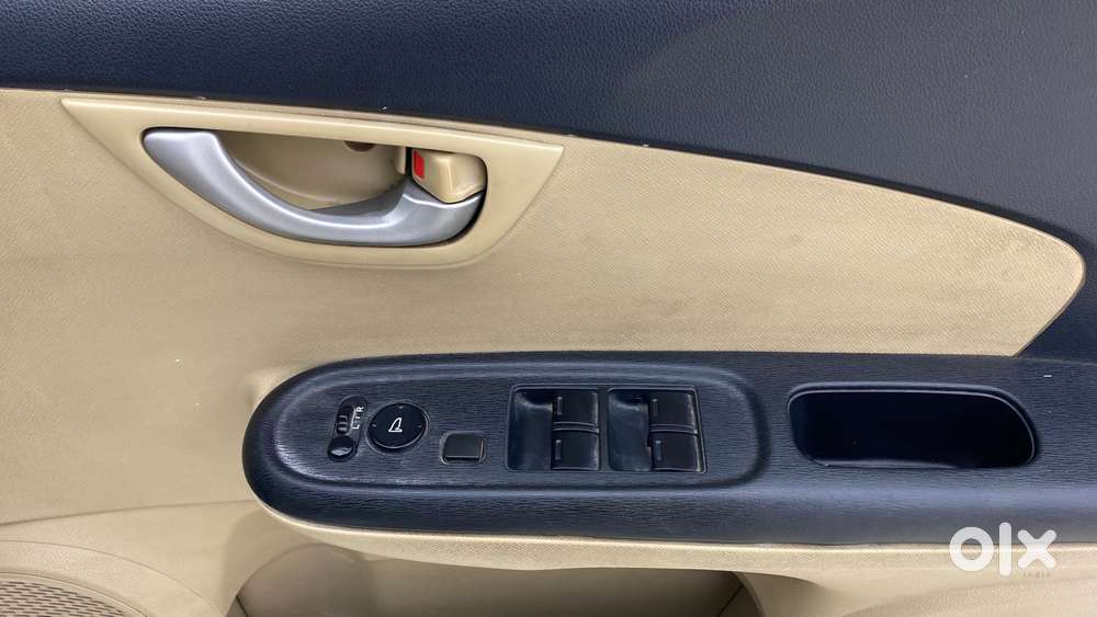 Honda Brio Vx At, 2015, Petrol