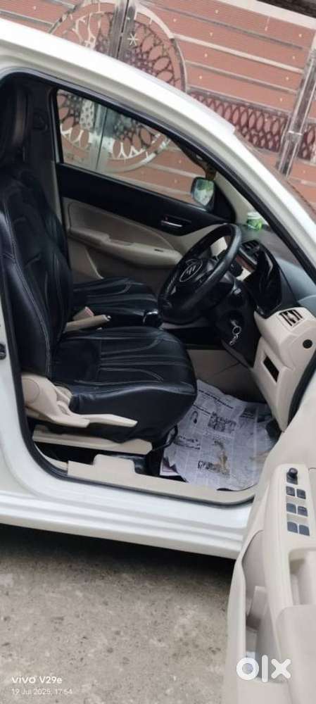 Maruti Suzuki Swift Dzire Vdi At, 2017, Diesel