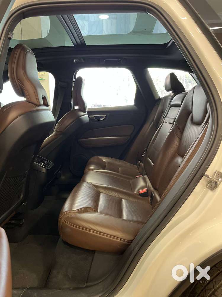 Volvo Xc60 D5 Awd Automatic, 2020, Diesel