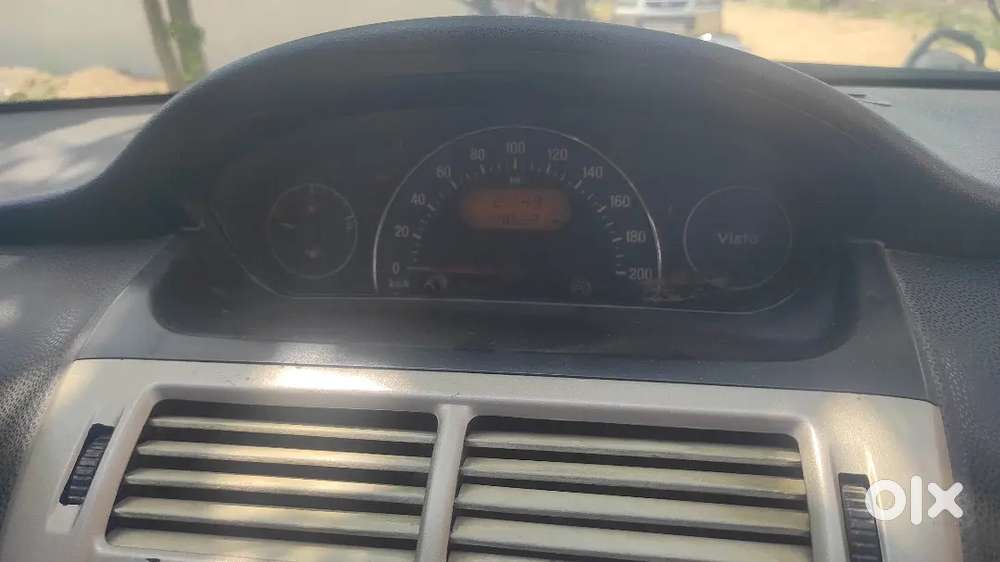 Tata Indica Vista 2012