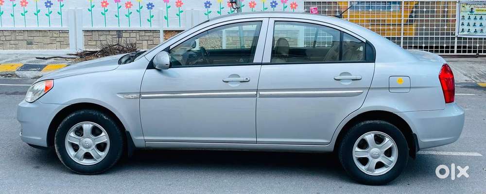Hyundai Verna Vtvt 1.6 Sx, 2009, Petrol