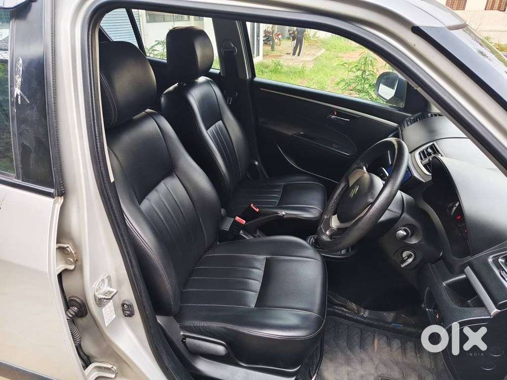 Maruti Suzuki Swift Vxi + Manual, 2012, Petrol