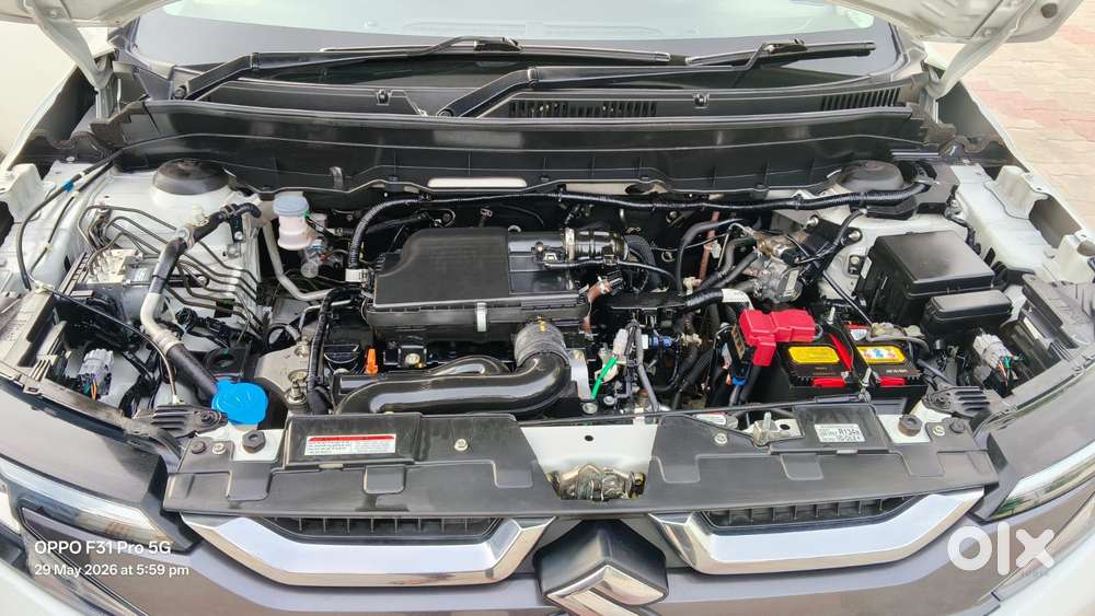 Maruti Suzuki Vitara Brezza 1.5 Vxi, 2023, Cng & Hybrids