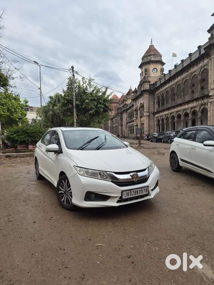 Honda City 2015 Sunroof Manual Petrol