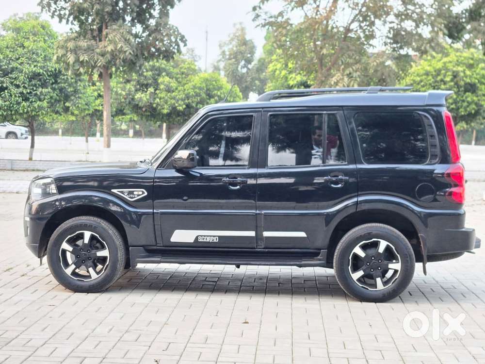 Mahindra Scorpio Classic 2.2 S 11 Mt 7 Str, 2022, Diesel