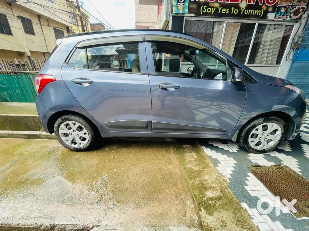 Hyundai Grand I10 2016 Petrol Well Maintained