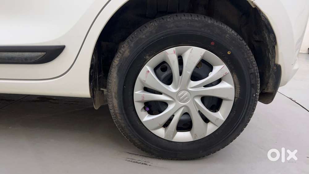 Maruti Suzuki Swift Vvt Vxi, 2024, Petrol