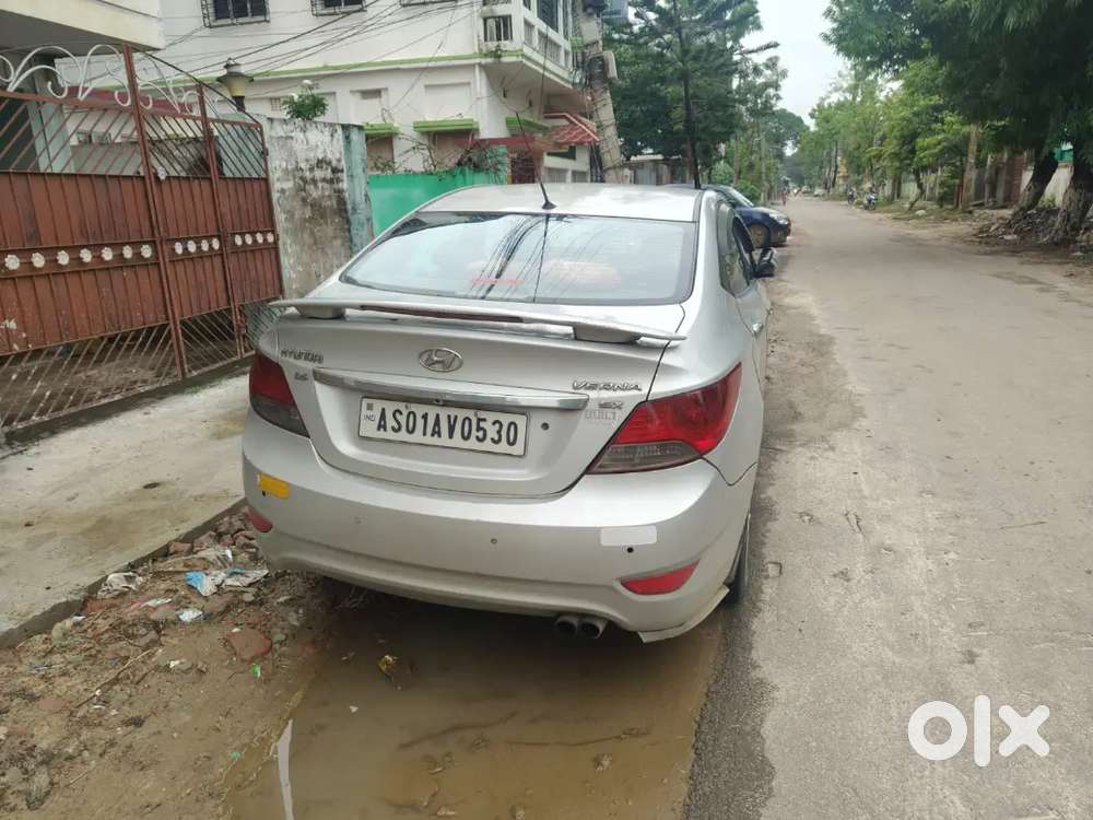 Hyundai Verna Fluidic 2011 Diesel Manual