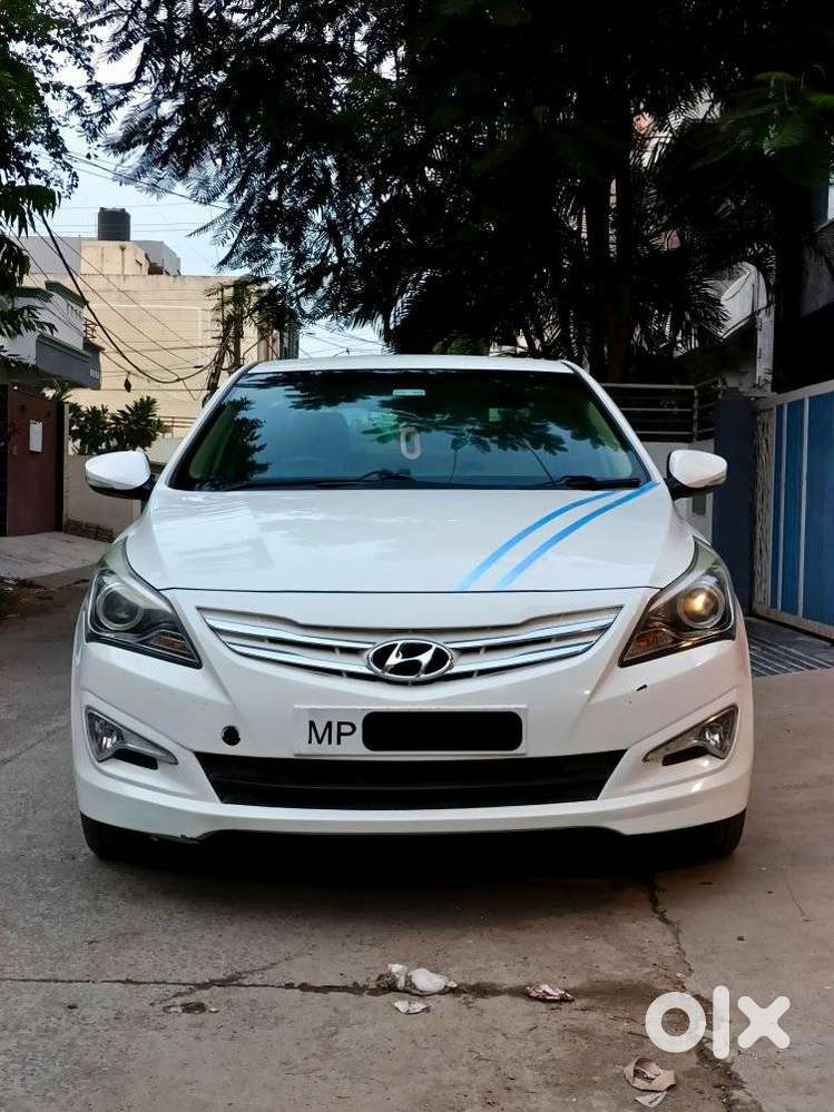 Hyundai Verna 1.6 Crdi At Sx Option, 2015, Diesel