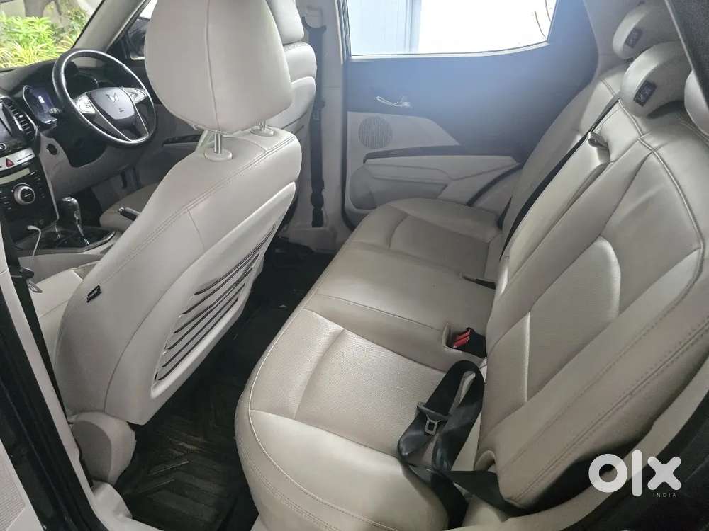 Mahindra Xuv300 2022 Variant W8