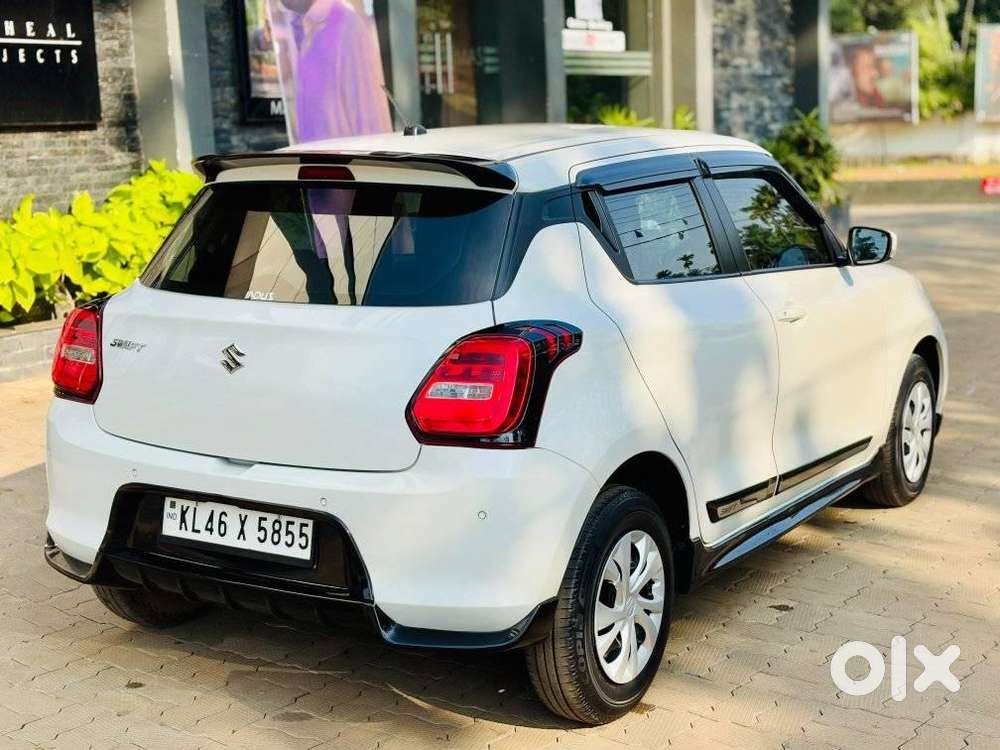 Maruti Suzuki Swift 1.2 Vxi (o), 2022, Petrol